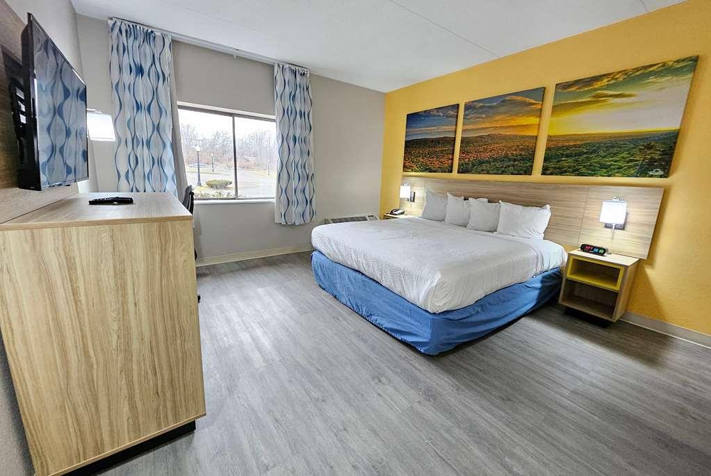 Days Inn By Wyndham Berlin Meriden Pokoj fotografie